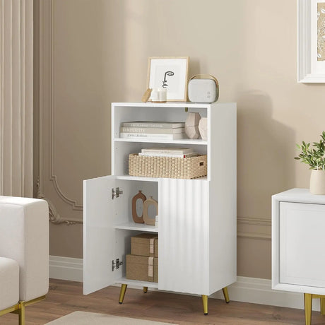Witte badkamerkast van BukkitBow, vrijstaand met open vakken en deuren, afmetingen 50x93x31 cm, modern en functioneel design.