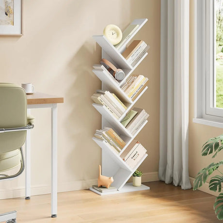 Boomvormige boekenkast van BukkitBow met 9 planken, afmetingen 40x20x127 cm, houten uitstraling en modern design