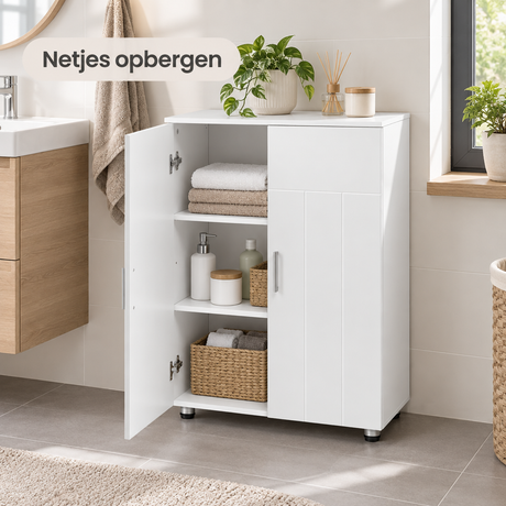Witte badkamerkast van BukkitBow met 2 deuren en verstelbare planken, afmetingen 60x30x82 cm, geschikt voor badkamergebruik.
