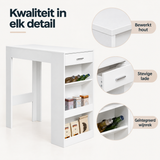 Detail van materiaal en afwerking van bartafel met wijnrek
