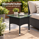 bijzettafel buiten in gebruik in een passende praktijksituatie