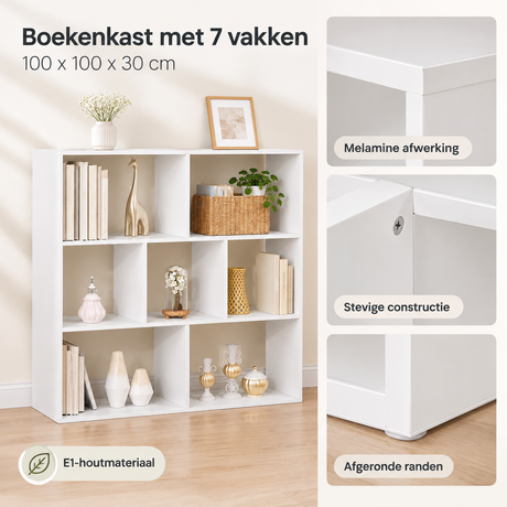 Witte of lichte eiken boekenkast met 7 vakken en afmetingen 100x100x30 cm, van BukkitBow, geschikt voor boeken en decoratie.