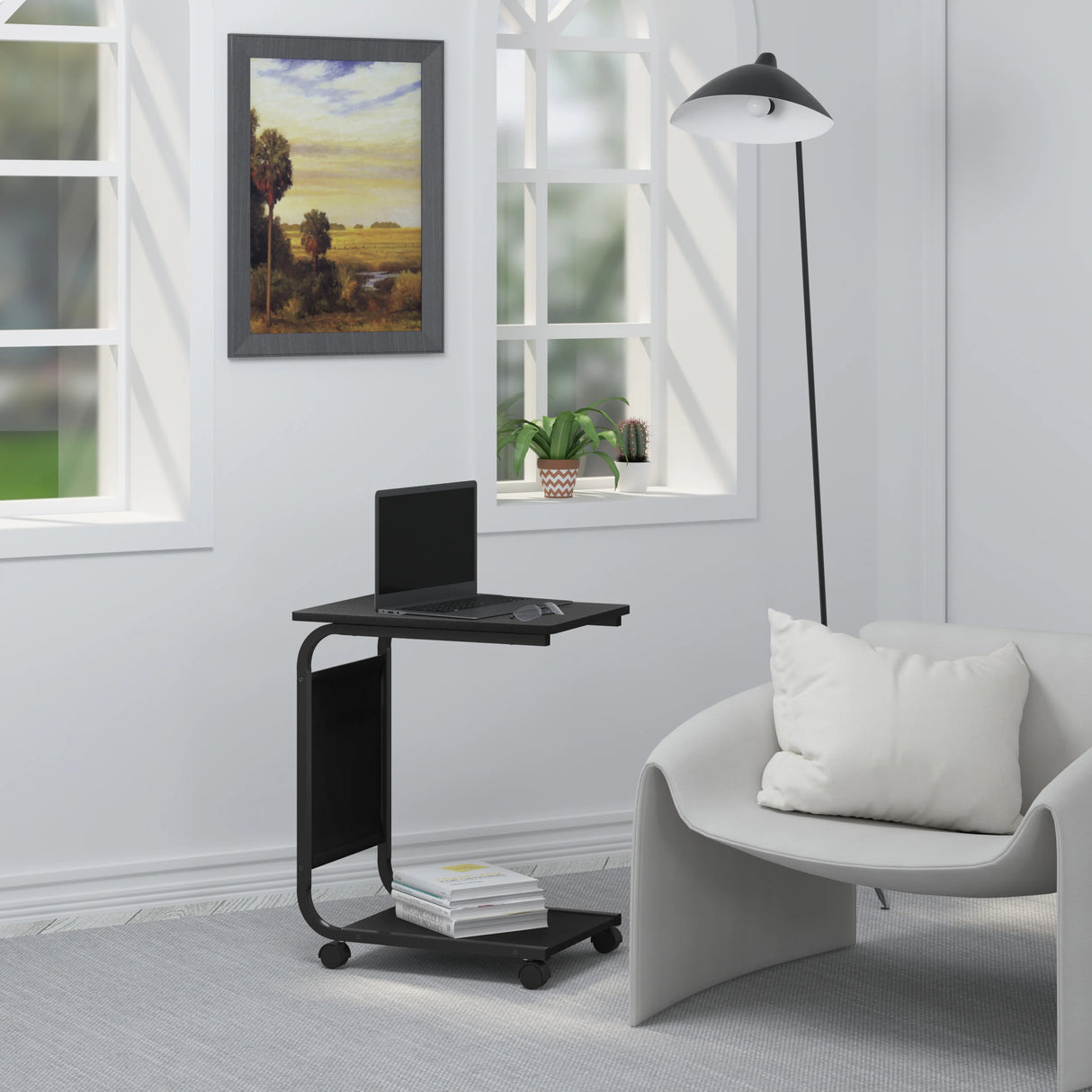 BukkitBow bijzettafel op wielen met metalen C-vorm en twee houten bladen, ideaal voor woonkamer of slaapkamer.