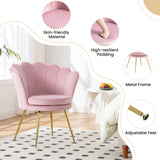 Velvet bloemvormige fauteuil van BukkitBow met zwarte metalen poten, comfortabel en stijlvol zitmeubel voor in de woonkamer
