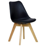 BukkitBow eetkamerstoel met beukenhouten poten en PU zitting, comfortabele zithoogte van 42 cm, veelzijdig en stabiel.