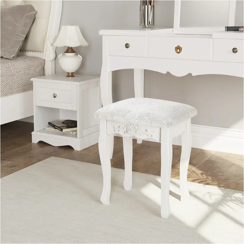 Witte BukkitBow gewatteerde vintage kruk met patroon, geschikt als piano- of make-upkruk, 40x30x50cm.