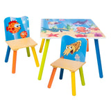 Houten kindertafel van BukkitBow met visprint en twee stoelen, afmetingen 60x60cm, geschikt voor kinderen, kleurrijk ontwerp