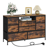 Industriële BukkitBow commode met 8 laden, stopcontacten en LED-verlichting, moderne dressoir voor woonkamer of kantoor.