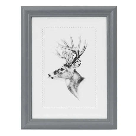 Massieve houten fotolijst van BukkitBow met glasbescherming, modern design en diverse maten, geschikt voor foto's en kunstwerken.