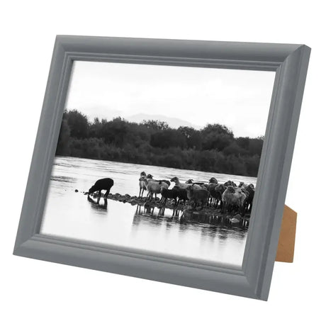 BukkitBow massief houten fotolijst met glasbescherming en modern ontwerp, verkrijgbaar in diverse maten, geschikt voor foto's en kunst.