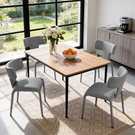 Set van 2 moderne BukkitBow eetkamerstoelen met metalen onderstel en wielen, stijlvolle en comfortabele eetkamerstoel ontwerp.