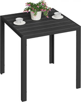 Moderne BukkitBow tuintafel met aluminium frame en WPC tafelblad, ideaal voor buitengebruik, stijlvolle en duurzame tuinmeubel.