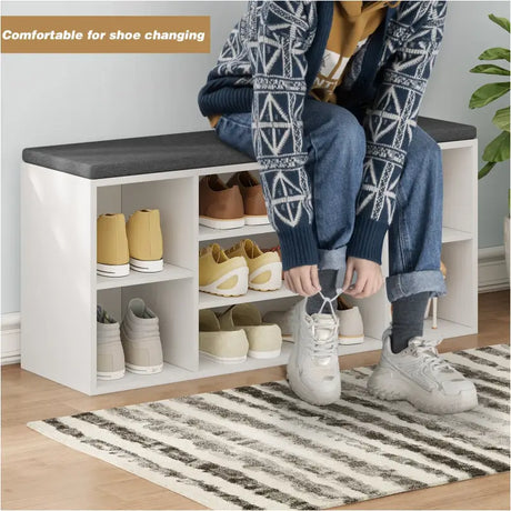 BukkitBow schoenenrek en schoenenkast met zitkussen, wit en grijs, kubusvorm, comfortabele zitbank, 103,5x48x30cm