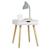 BukkitBow klein nachtkastje met lade, MDF en massief hout, zwart, afmetingen 39,8x40,5x49cm, maximale belasting 5kg.