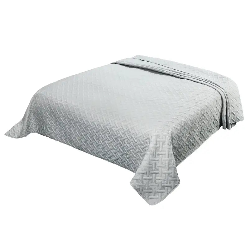 BukkitBow Ultrasone bedsprei van microfibre met geometrische patronen in donkergrijs en grijs, lichtgewicht en verkrijgbaar in verschillende maten.