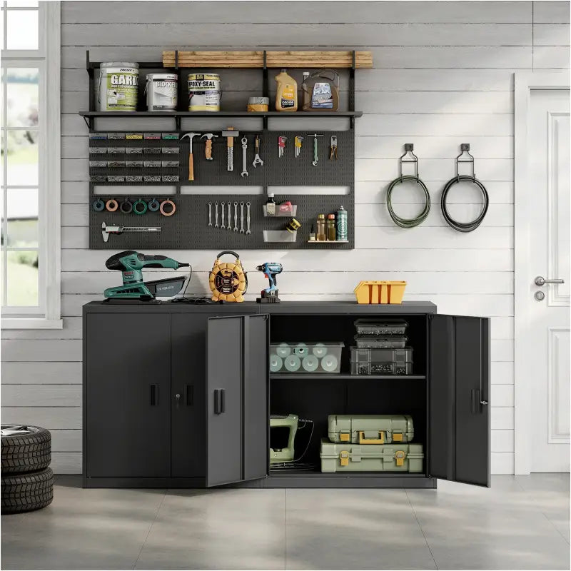 BukkitBow metalen vergrendelbare archiefkast met dubbele deuren en verstelbare planken, afmeting 90x92x40 cm.