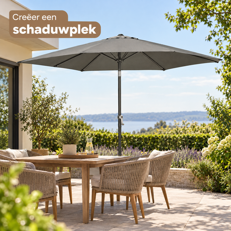 kantelbare parasol in gebruik in een passende praktijksituatie