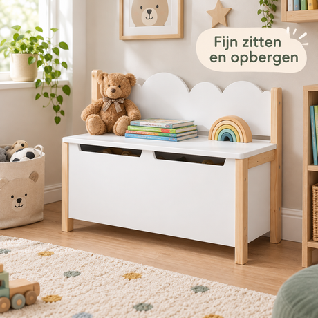 Wit kinderbankje met opbergruimte en rugleuning van BukkitBow, 60x25,5x55 cm, geschikt voor kinderen, in een speelse gezinssituatie.