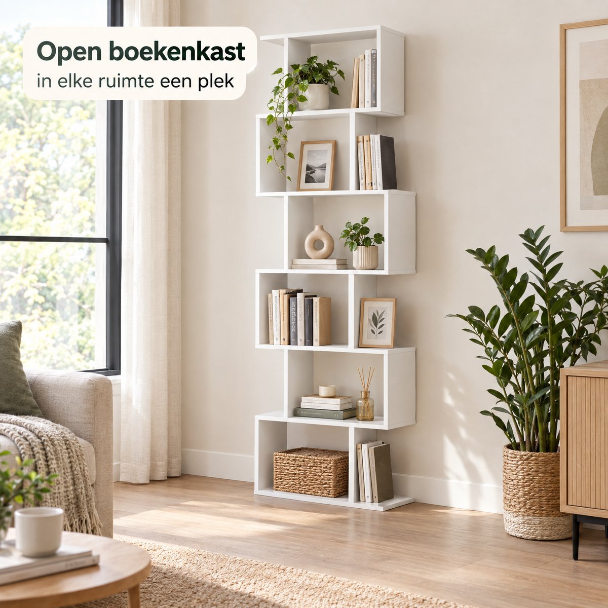 open boekenkast in gebruik in een passende praktijksituatie