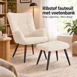 ribstof fauteuil met voetenbank in gebruik in een passende praktijksituatie