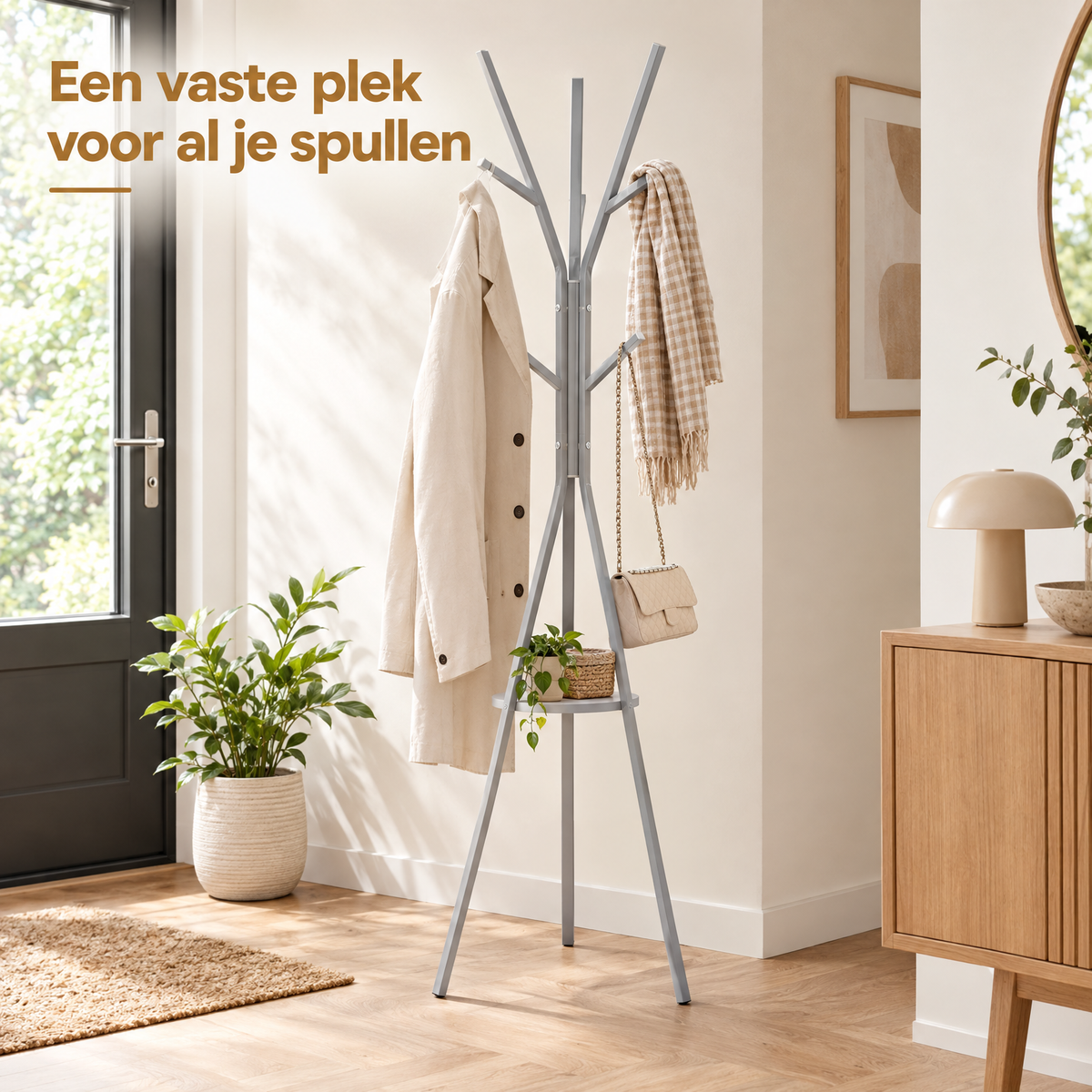 staande kapstok met plank in gebruik in een passende praktijksituatie