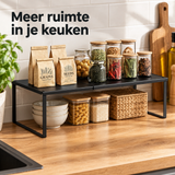 uitschuifbaar kruidenrek in gebruik in een passende praktijksituatie
